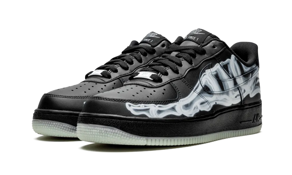 靴 Nike Air Force 1 Low \